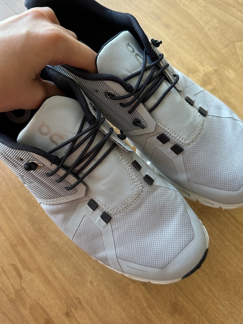 On Cloud 5 Women’s Waterproof Sneakers, Glacier/White, Size 8 - Picture 11 of 11